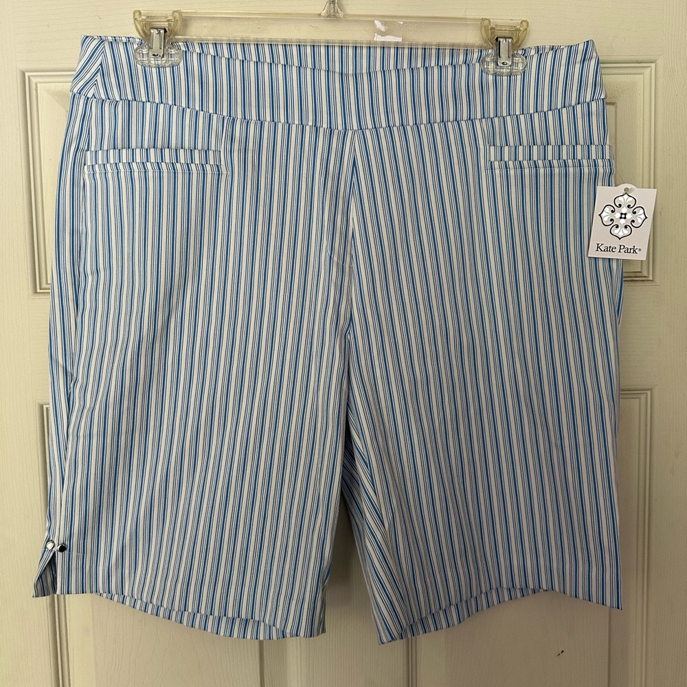 NWT Kate Park Striped Women’s Shorts